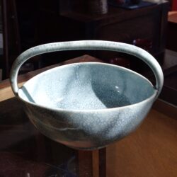 氷裂文かと思いきやぁ~~ッ!! 強烈爆烈伊万里手付鉢ッつあんッ!!